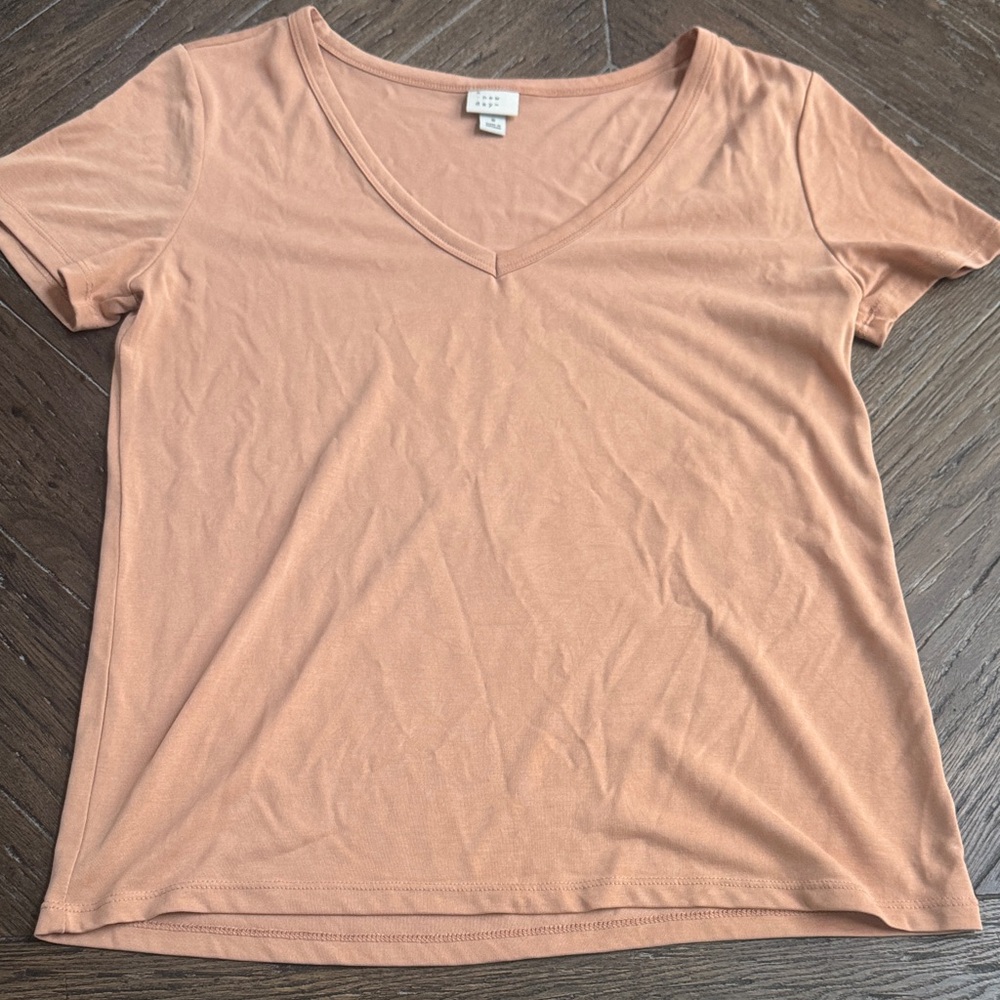 A New Day Short Sleeve V-Neck Tee in pale orange - Size Small